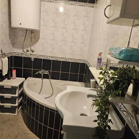 Luxury 姆拉代诺瓦茨