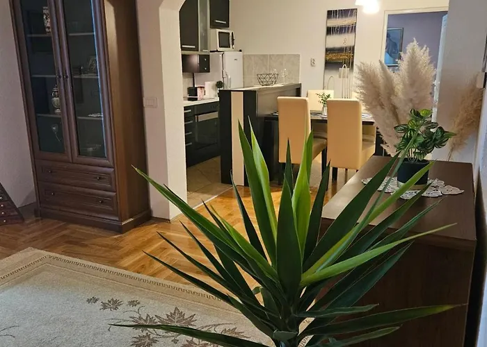 Luxury Mladenovac (Belgrade)